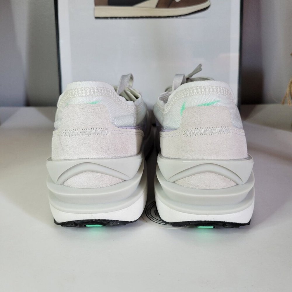 Nike Waffle One Glow Infinite Lilac Sneaker - Picture 3 of 4
